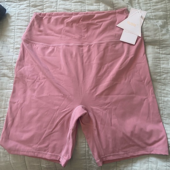 BUFFBUNNY LEGACY BIKER SHORTS - Picture 3 of 6